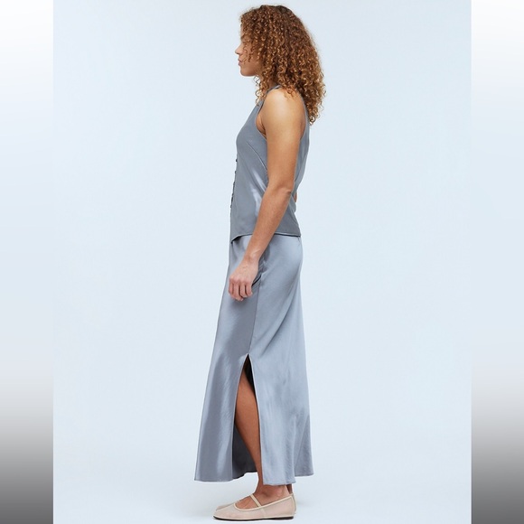 Madewell Maxi Slip Skirt in Dusk Gray Size 10 - NWT - Picture 3 of 7